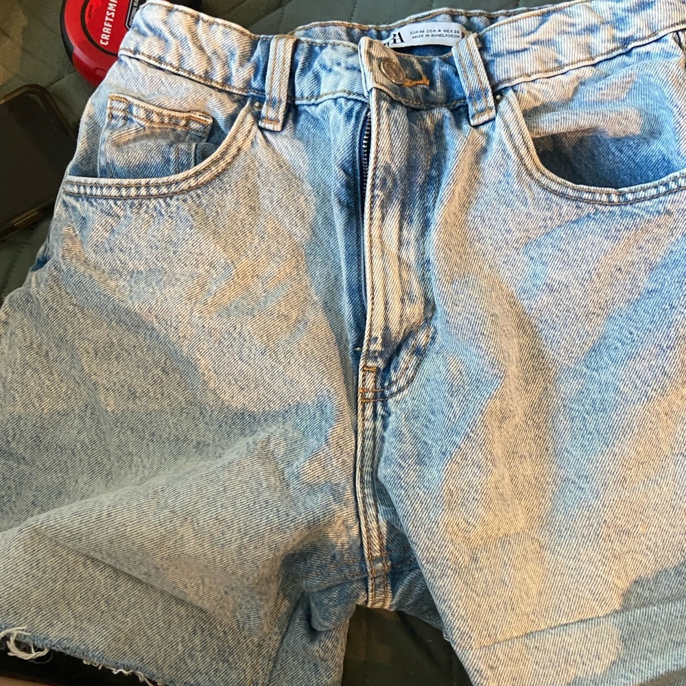 Mid length Zara shorts